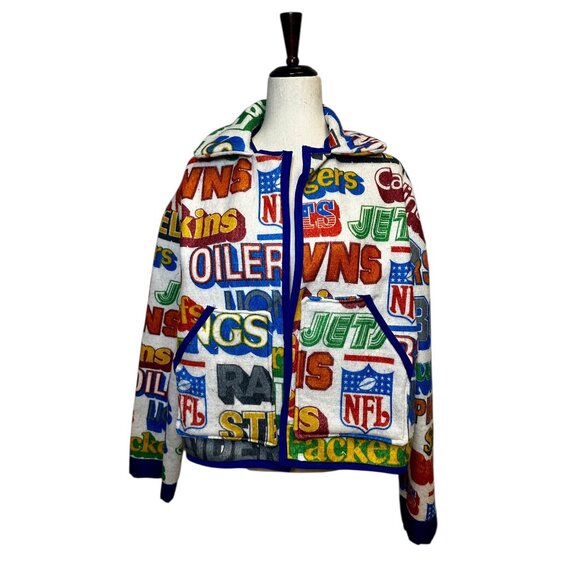 Handmade NFL Blanket Jacket | Vintage Football Team Logo Hoodie | Retro Sports F - Picture 2 of 7